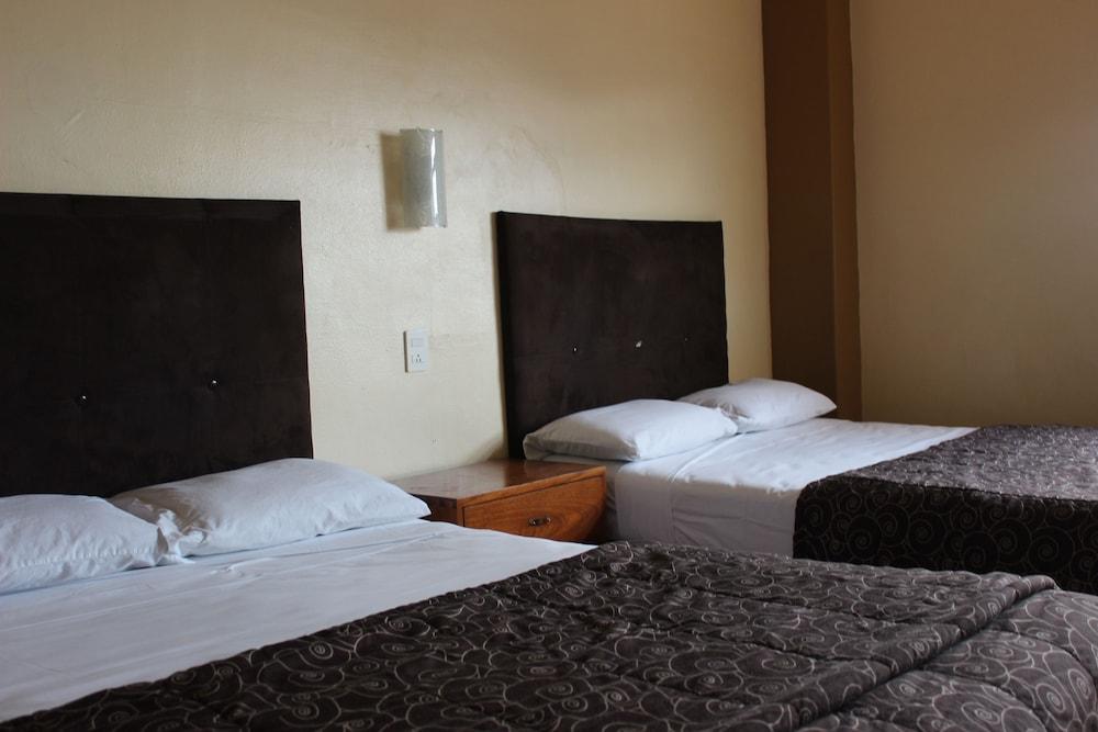 Hotel Del Parque Guadalajara Eksteriør bilde