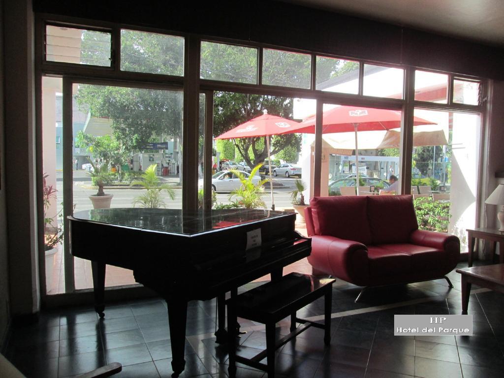 Hotel Del Parque Guadalajara Eksteriør bilde